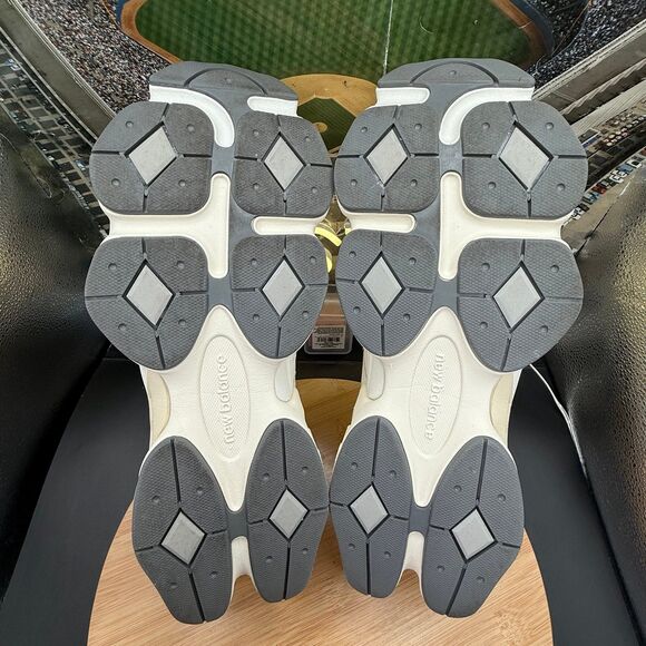 New Balance 9060 “Sea Salt Concrete White Grey” Men’s Sz 13 - Picture 8 of 12